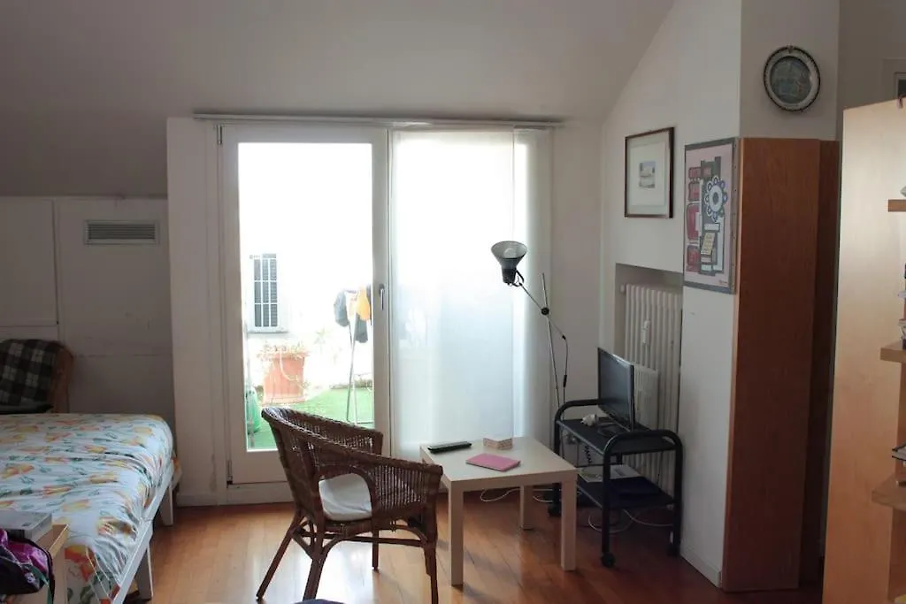 Apartmán Mansardina Boheme Tra Il Duomo E L'Universita Milán Itálie